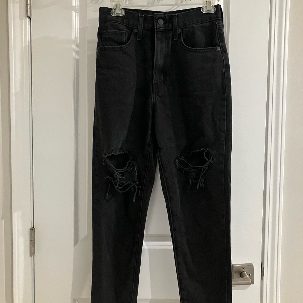Worn Twice Levi's High Waisted Mom Jeans